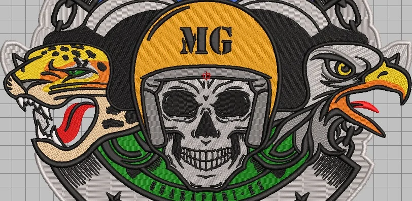 Detalhe da matriz do patch Isolados do Asfalto: capacete amarelo com as letras MG, onça e águia em ponto cheio